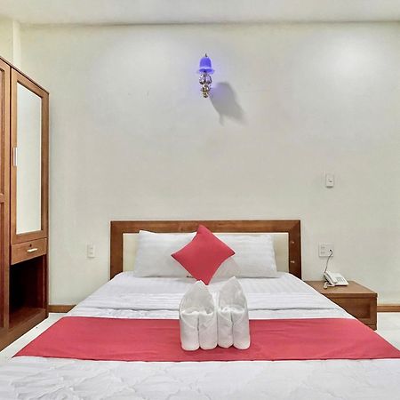 Nhu Y Hotel Хошимин Экстерьер фото