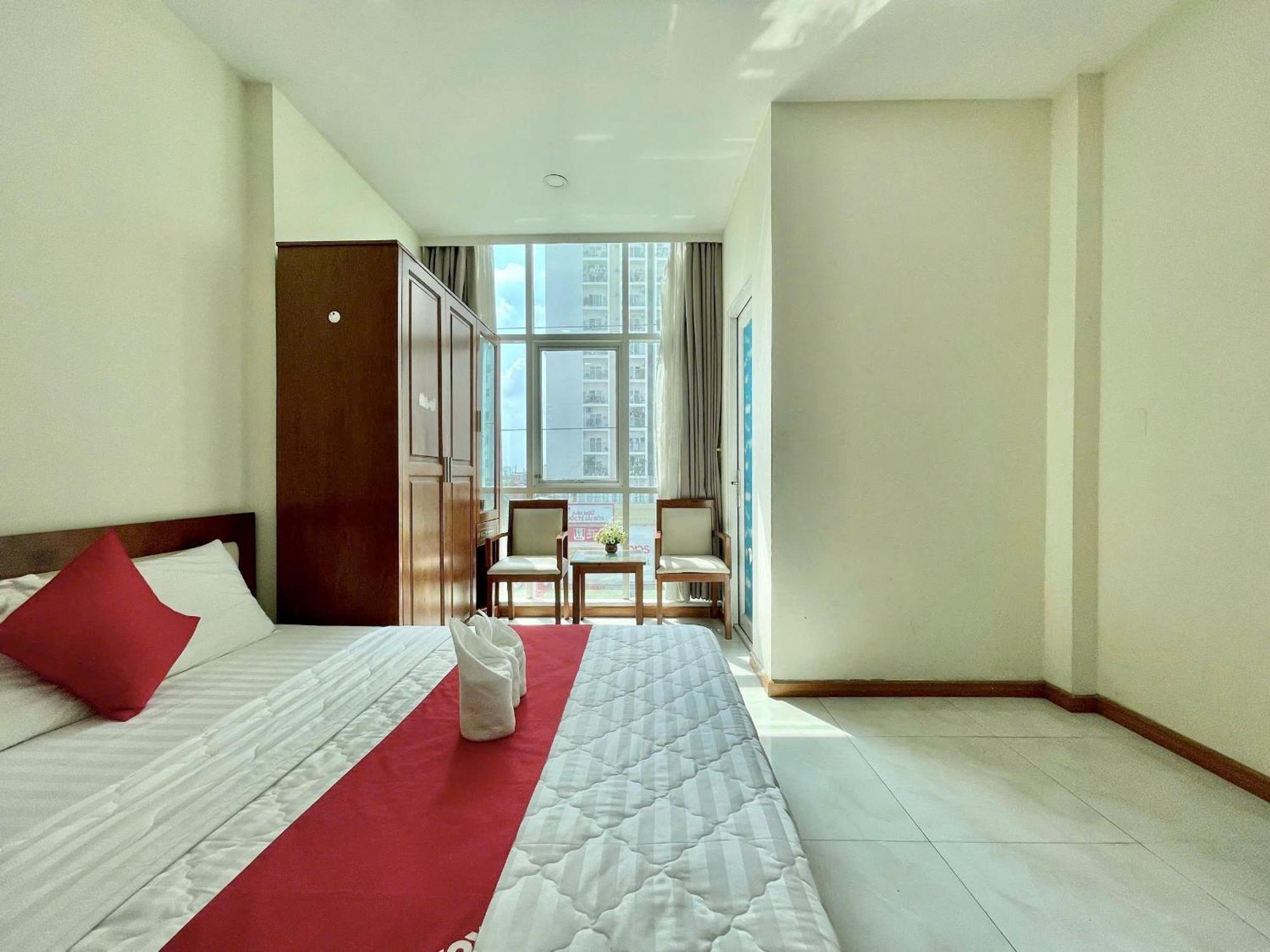 Nhu Y Hotel Хошимин Экстерьер фото